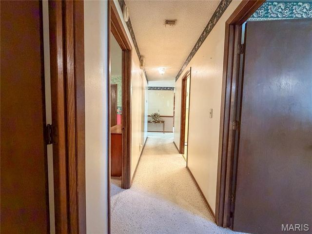 903 Glenn Drive, Sikeston, MO 63801