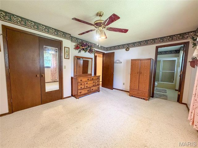 903 Glenn Drive, Sikeston, MO 63801
