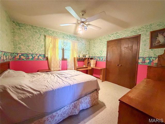 903 Glenn Drive, Sikeston, MO 63801