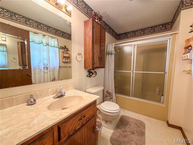 903 Glenn Drive, Sikeston, MO 63801
