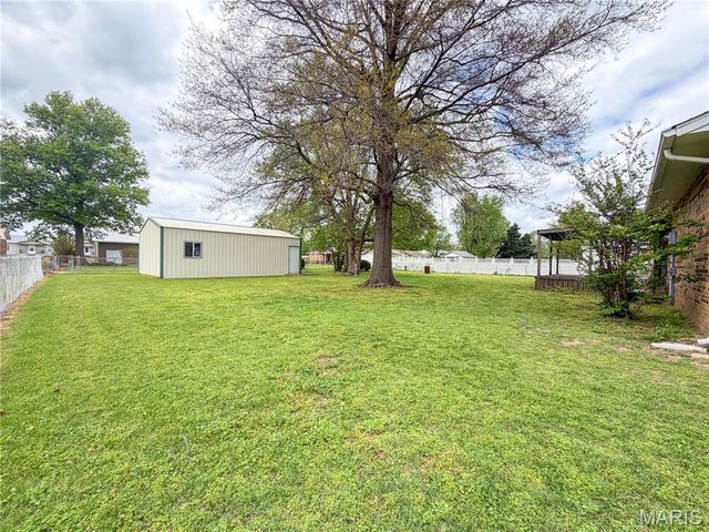903 Glenn Drive, Sikeston, MO 63801
