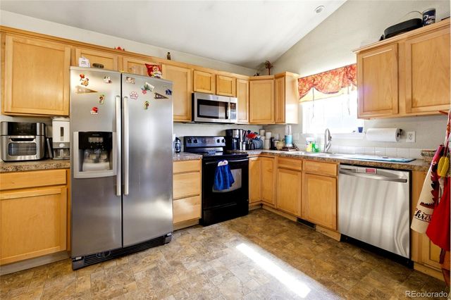 2810 40th Avenue, Greeley, CO 80634