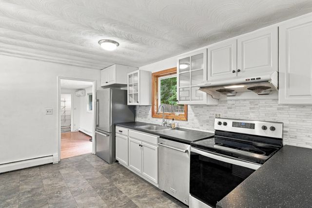 23 Prior Drive, Framingham, MA 01701