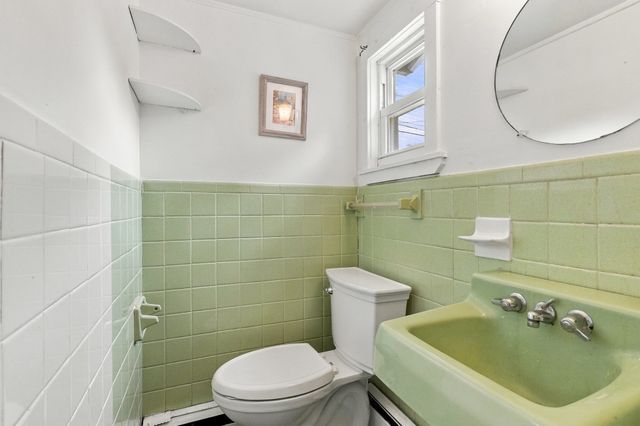 23 Prior Drive, Framingham, MA 01701