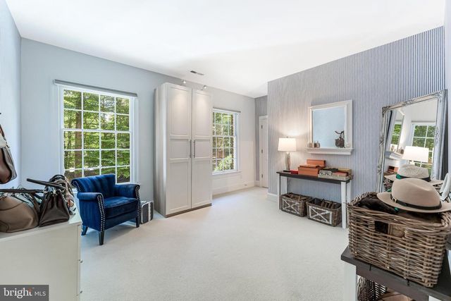 10109 HIGH HILL CT, Great Falls, VA 22066