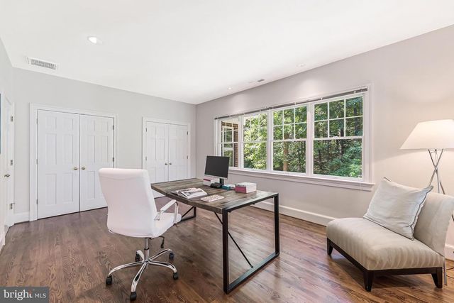 10109 HIGH HILL CT, Great Falls, VA 22066