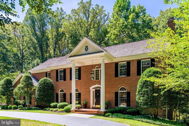 10109 HIGH HILL CT, Great Falls, VA 22066