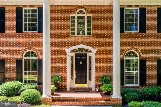 10109 HIGH HILL CT, Great Falls, VA 22066