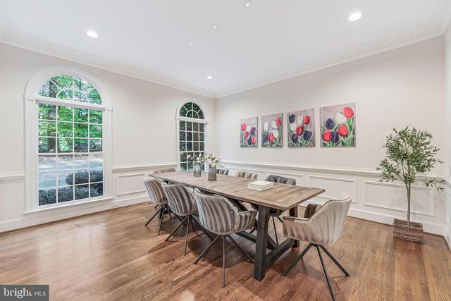 10109 HIGH HILL CT, Great Falls, VA 22066