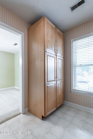 1871 Quail Ridge Road D, Greenville, NC 27858