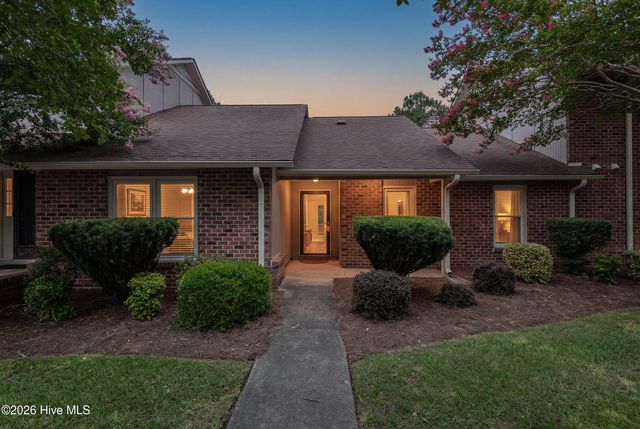 1871 Quail Ridge Road D, Greenville, NC 27858