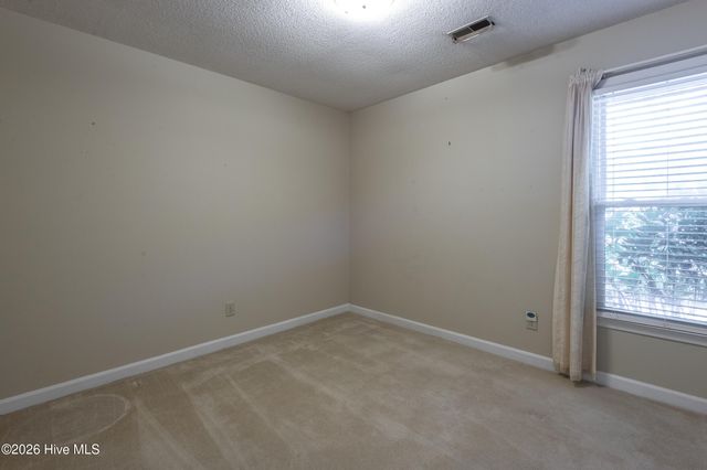 1871 Quail Ridge Road D, Greenville, NC 27858