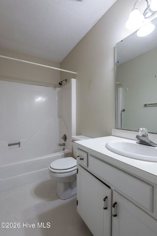 1871 Quail Ridge Road D, Greenville, NC 27858