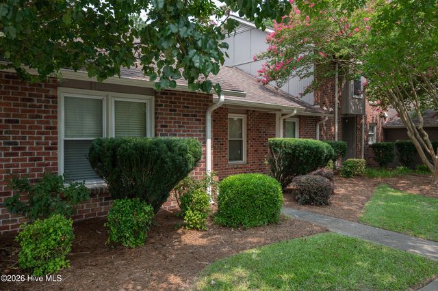 1871 Quail Ridge Road D, Greenville, NC 27858