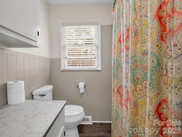 193 Oak Forest Drive, Forest City, NC 28043