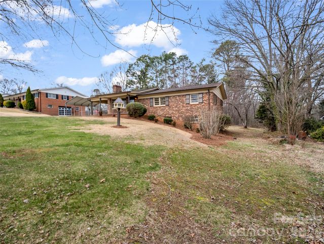 193 Oak Forest Drive, Forest City, NC 28043