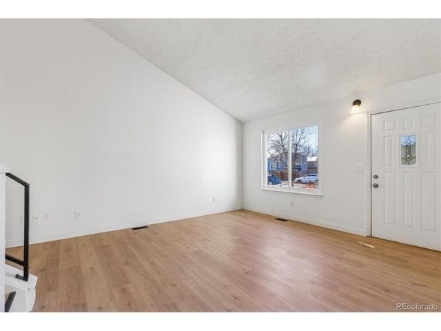 17406 E Temple Dr, Aurora, CO 80015