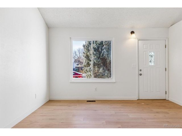 17406 E Temple Dr, Aurora, CO 80015