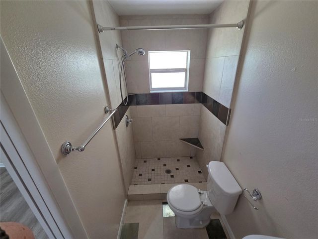 906 W BRADDOCK STREET, Tampa, FL 33603