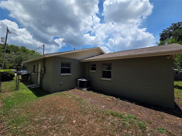 906 W BRADDOCK STREET, Tampa, FL 33603