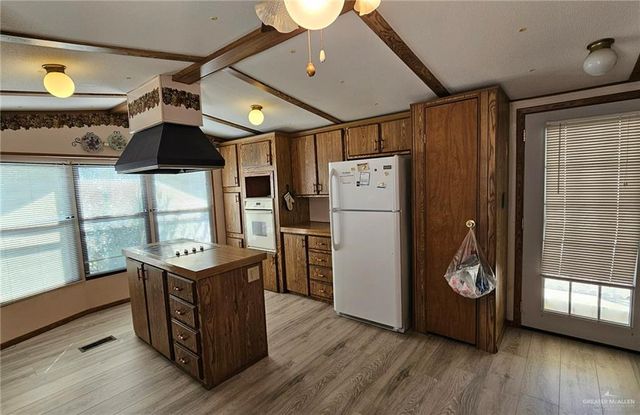 1905 Johnson Street, Mission, TX 78572