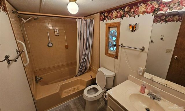 1905 Johnson Street, Mission, TX 78572