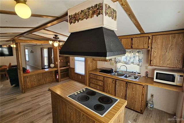 1905 Johnson Street, Mission, TX 78572