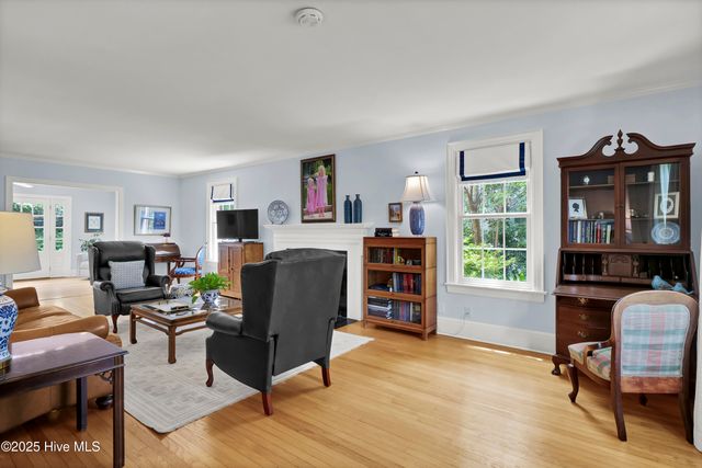 1129 Essex Drive, Wilmington, NC 28403
