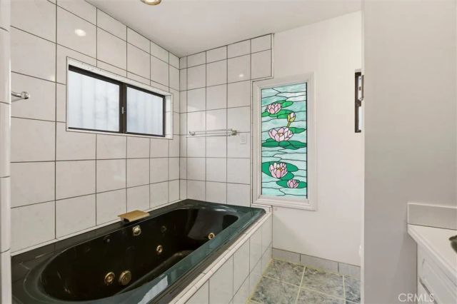 1658 W 110th Place, Los Angeles, CA 90047