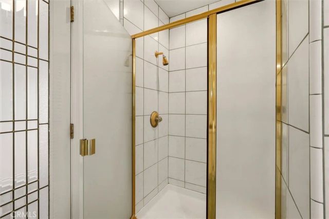 1658 W 110th Place, Los Angeles, CA 90047