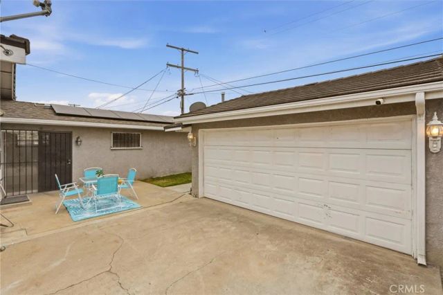 1658 W 110th Place, Los Angeles, CA 90047