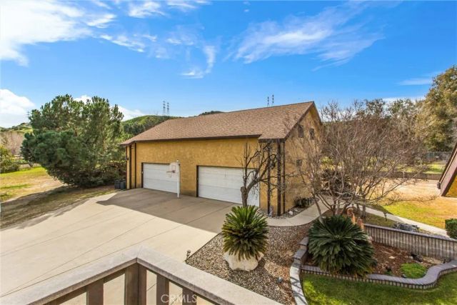 28450 Live Oak Canyon Road, Redlands, CA 92373