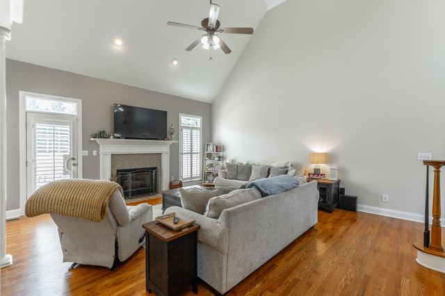 30 Clover Drive, Ringgold, GA 30736