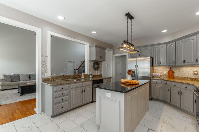 30 Clover Drive, Ringgold, GA 30736