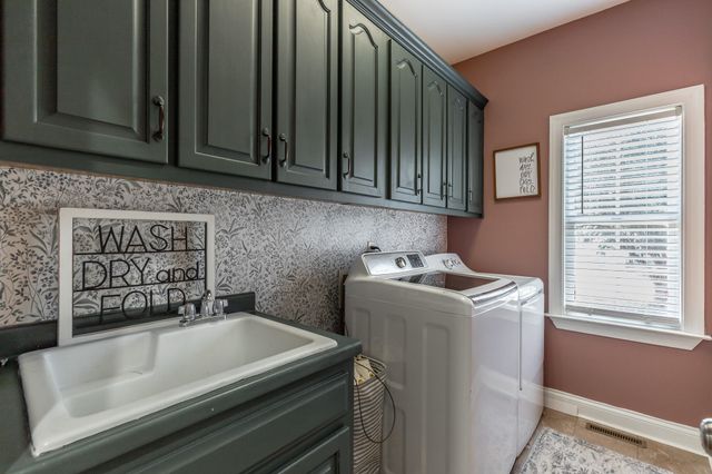 30 Clover Drive, Ringgold, GA 30736