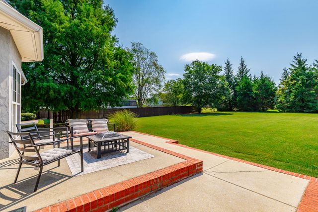 30 Clover Drive, Ringgold, GA 30736