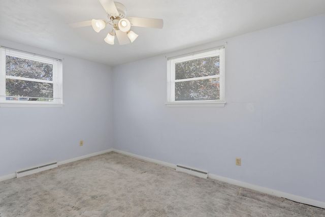 3822 Wilkes Avenue, Davenport, IA 52806