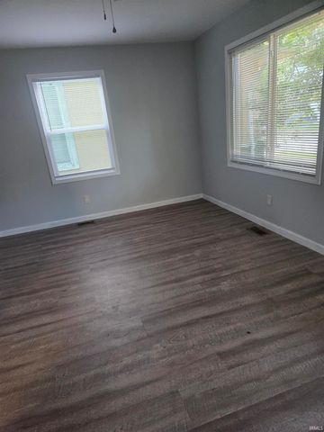 1011 Jefferson Avenue, Evansville, IN 47714