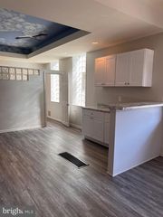 1315 W PORTER ST #1ST FLOOR & BASEMENT, Philadelphia, PA 19148