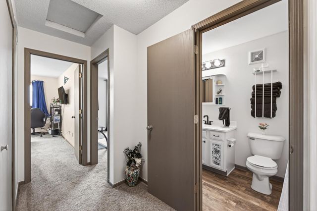 7164 Quarry Avenue NE, Elk River, MN 55330