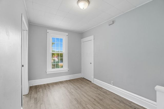 1591-1593 E Weber Road, Columbus, OH 43211