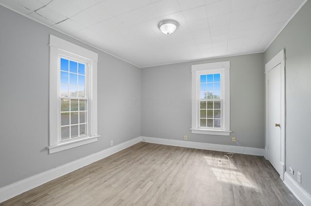 1591-1593 E Weber Road, Columbus, OH 43211