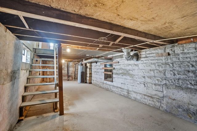 1591-1593 E Weber Road, Columbus, OH 43211