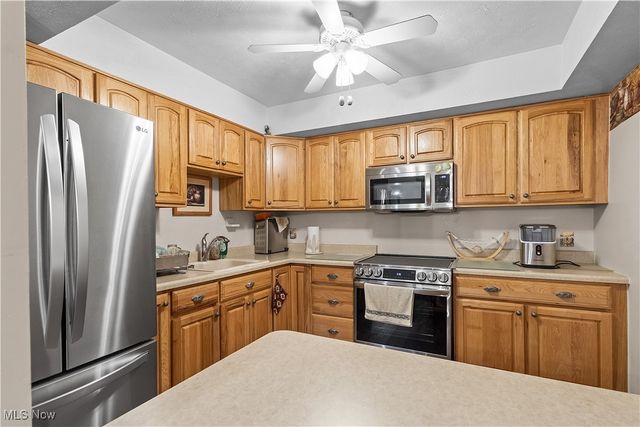 22934 Mastick Road 102, Fairview Park, OH 44126