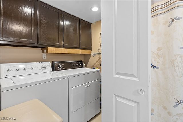 22934 Mastick Road 102, Fairview Park, OH 44126