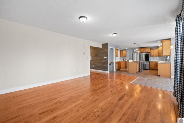6603 GREENVILLE ROAD, Hopkinsville, KY 42240