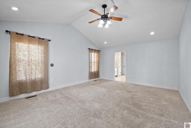 6603 GREENVILLE ROAD, Hopkinsville, KY 42240