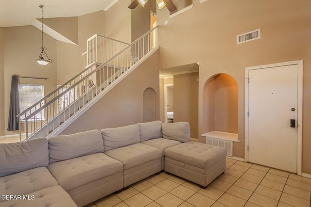 3061 Jose Ortiz Lane, El Paso, TX 79936