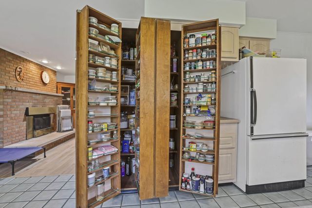 11620 Highland Park, Logan, OH 43138