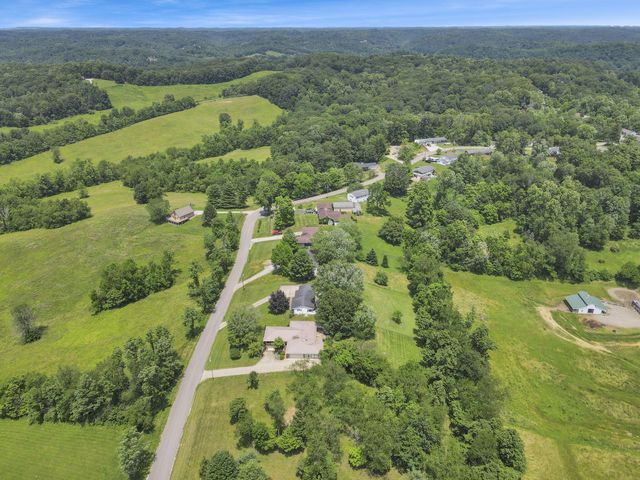 11620 Highland Park, Logan, OH 43138